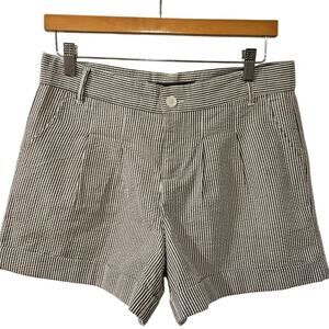 Lauren James Bow Shorts Blue White‎ Seersucker, Size Small- Missing belt